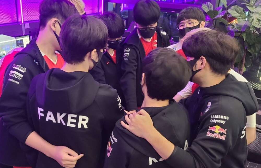 但如今呈现 但如今呈现