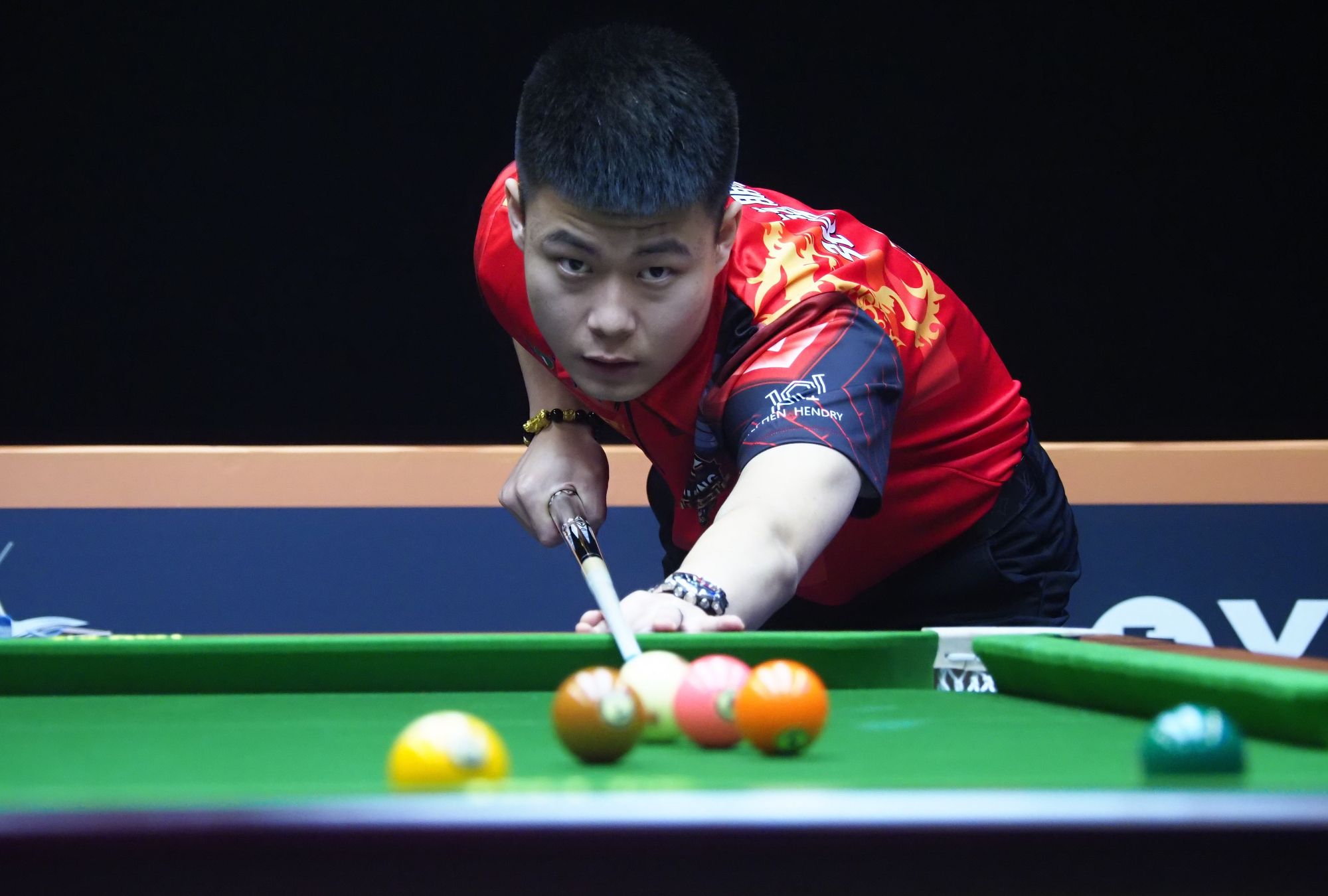 确保赛事在 确保赛事在