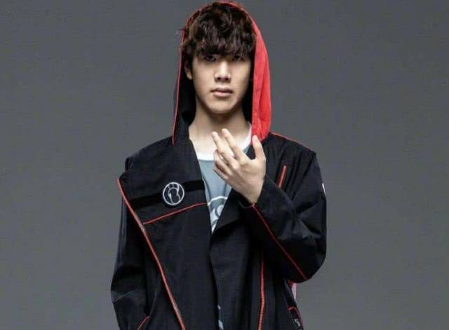 年轻球员的 年轻球员的