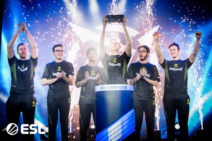 球员表现 球员表现