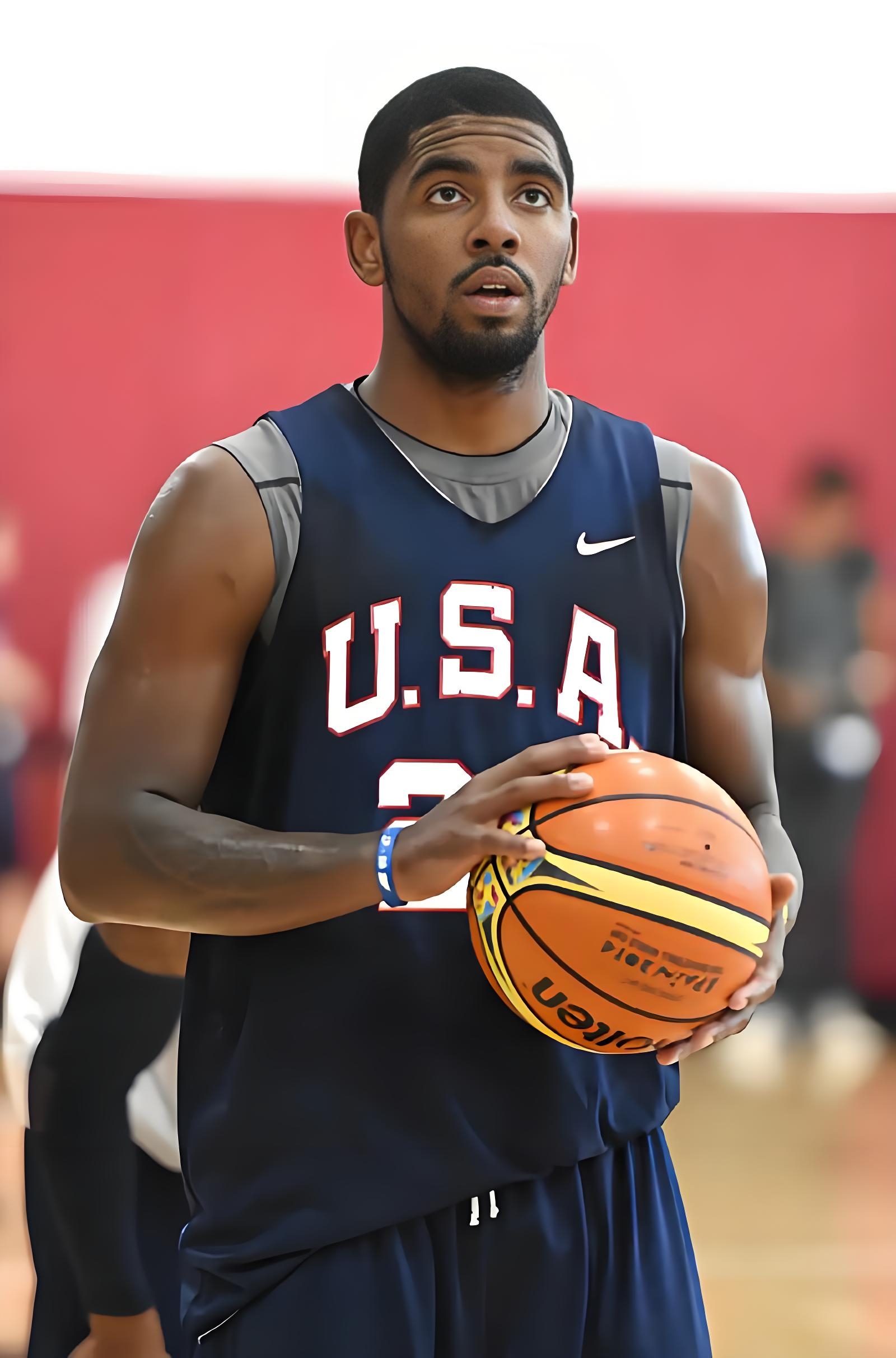 边翼拿球不 边翼拿球不