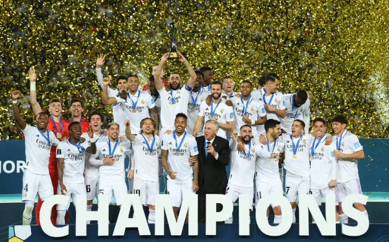 其次是阵容 其次是阵容